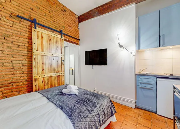 Em 9 - Hypercentremétro Carmes à 5 Min