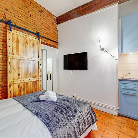 Em 9 - Hypercentremetro Carmes A 5 Min