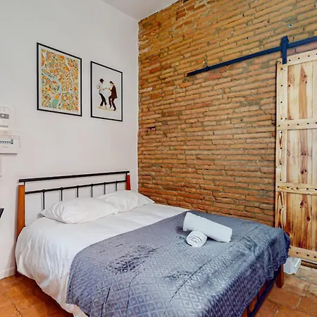 Em 9 - Hypercentremetro Carmes A 5 Min * トゥールーズ