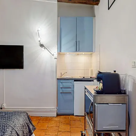 Em 9 - Hypercentremetro Carmes A 5 Min アパート トゥールーズ