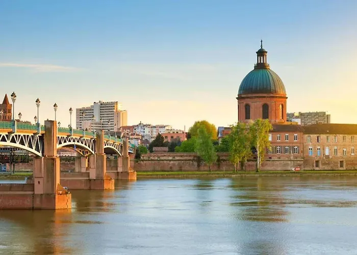 Em 9 - Hypercentremetro Carmes A 5 Min * Toulouse